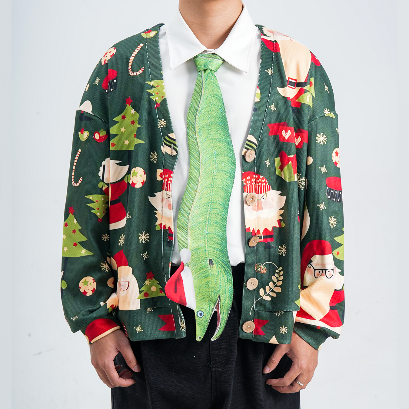 Christmas Novelty Fish-Shaped Tie – Green Eel/Sea Fish Design – Funny Gift for Men – Tie Accessories